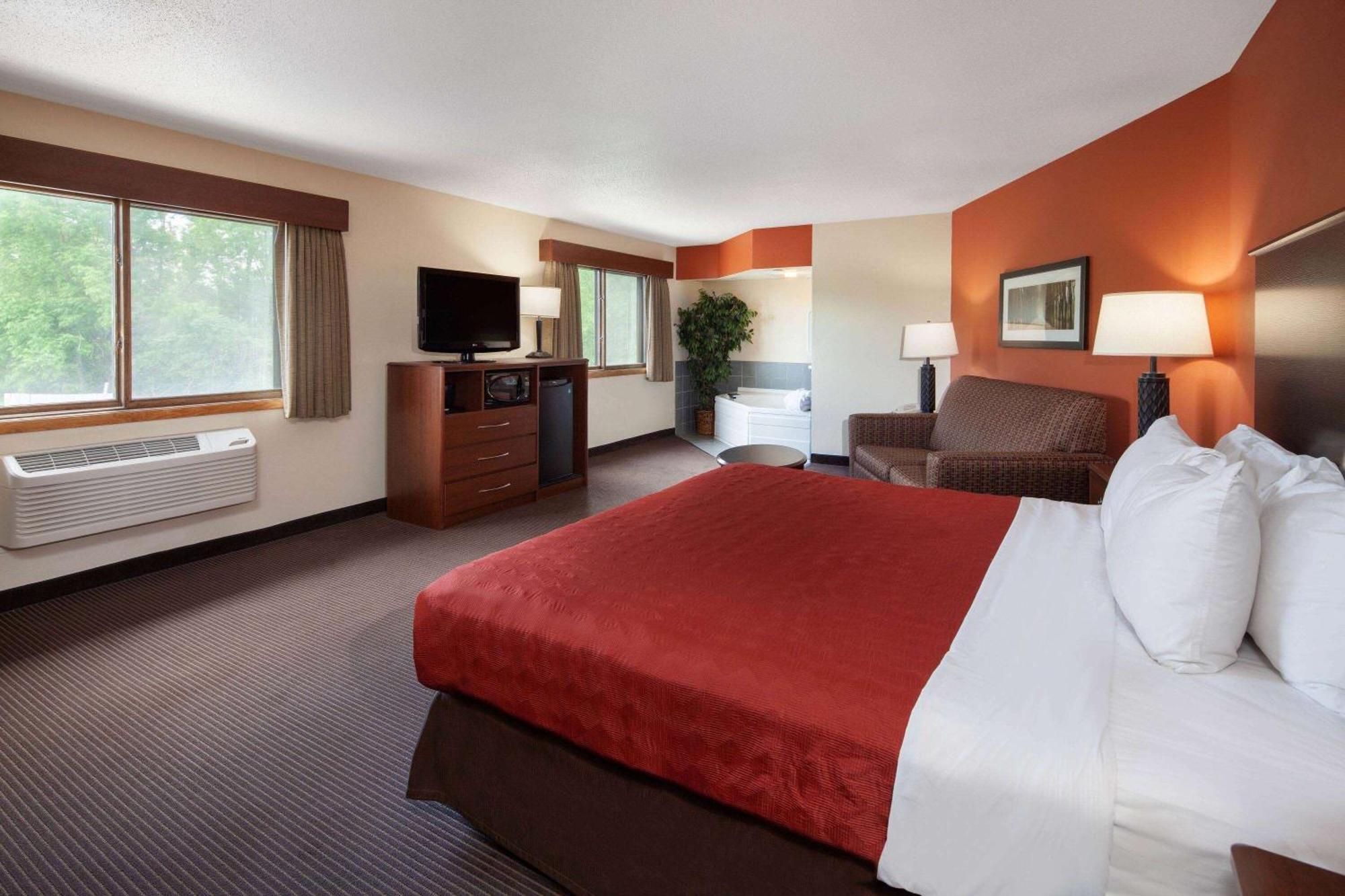 Americinn By Wyndham Ashland Esterno foto