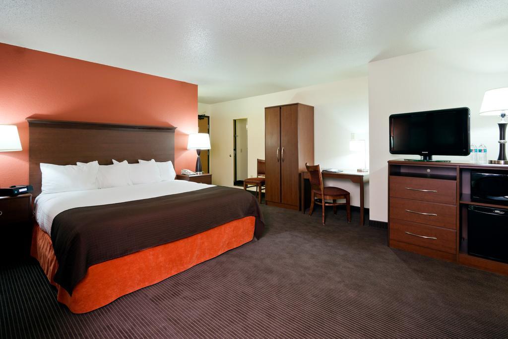 Americinn By Wyndham Ashland Esterno foto